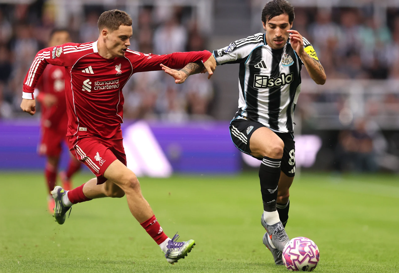 Newcastle United vs Liverpool (02:00 – 26/08) | Xem lại trận đấu