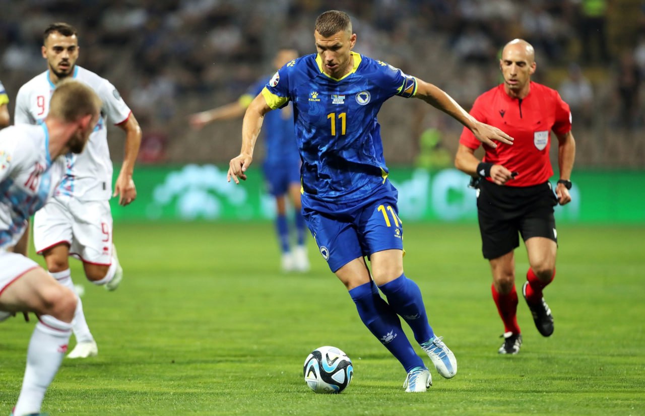 San Marino vs Bosnia-Herzegovina (01:45 – 07/09) | Xem lại trận đấu