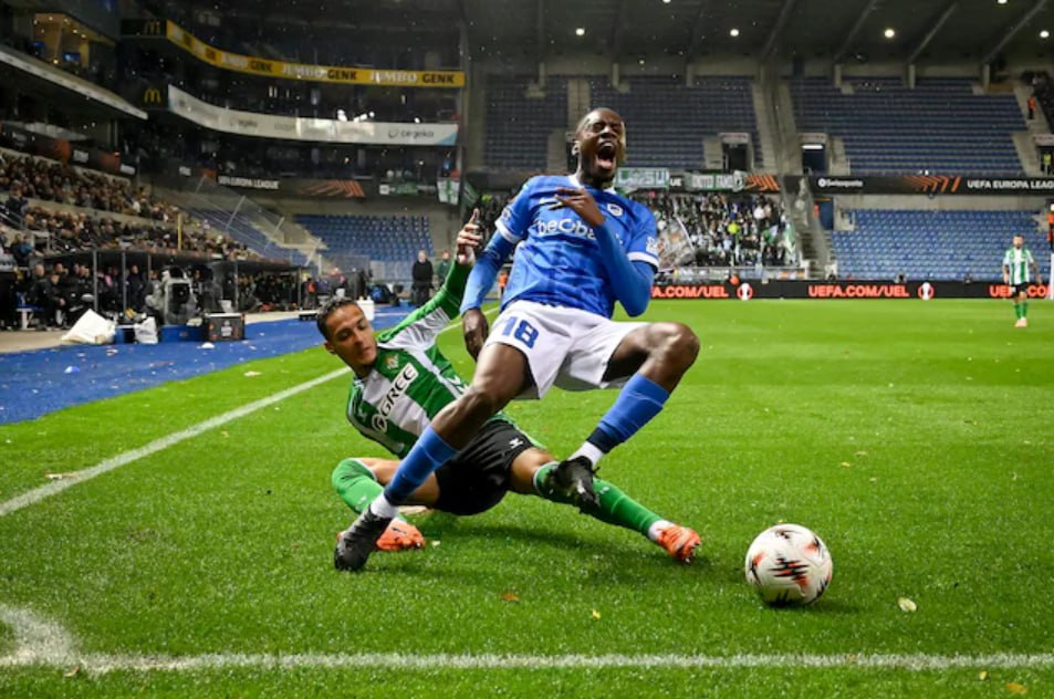 Racing Genk vs Real Betis (23:45 – 23/10) | Xem lại trận đấu