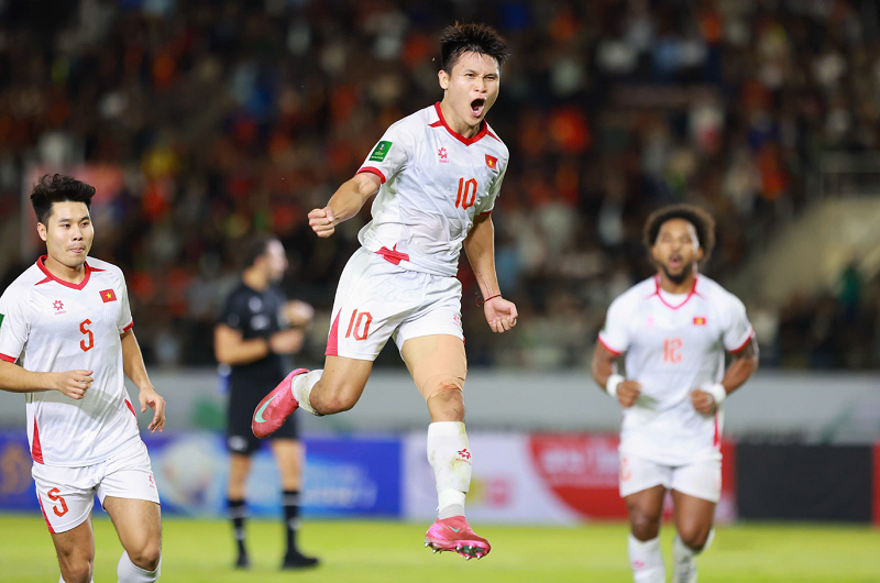 bao-chi-khu-vuc-phan-ung-ra-sao-truoc-chien-thang-2-0-cua-viet-nam