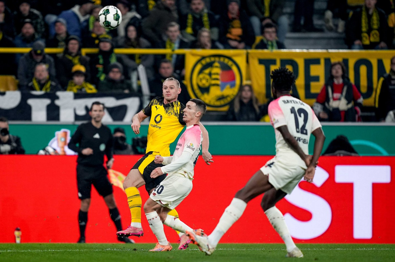 Dortmund vs Bayer Leverkusen (03:00 – 03/12) | Xem lại trận đấu
