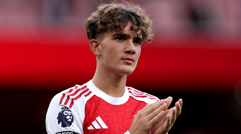 Arsenal thêm tổn thất nặng nề khi thần đồng Dowman phải ngồi ngoài dài hạn