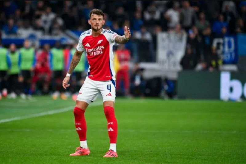 ben-white-tro-lai-dung-luc-arsenal-co-diem-tua-quan-trong-giua-con-bao-chan-thuong