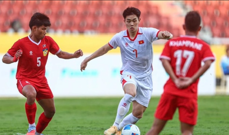 Vất vả thắng Lào, liệu U22 Việt Nam có thắng được Malaysia?