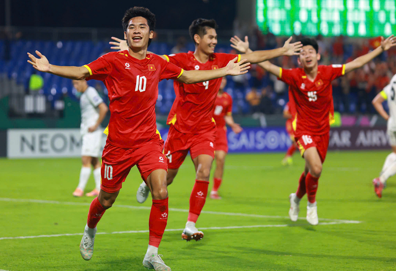 hlv-edmar-lacerda-u23-viet-nam-cho-thay-pham-chat-cua-mot-doi-bong-lon