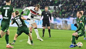 VfL Wolfsburg vs St. Pauli (00:30 – 15/01) | Xem lại trận đấu